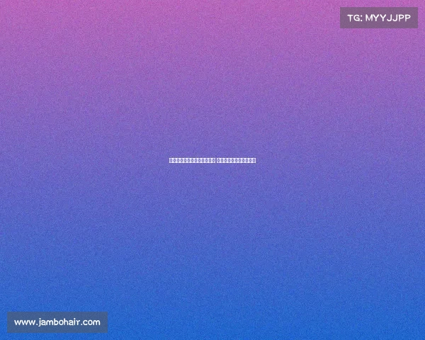 莫德里奇首次亮相米兰训练场 与莱奥亲切互动笑容满面 莫德里奇首次亮相米兰训练场 与莱奥亲切互动笑容满面